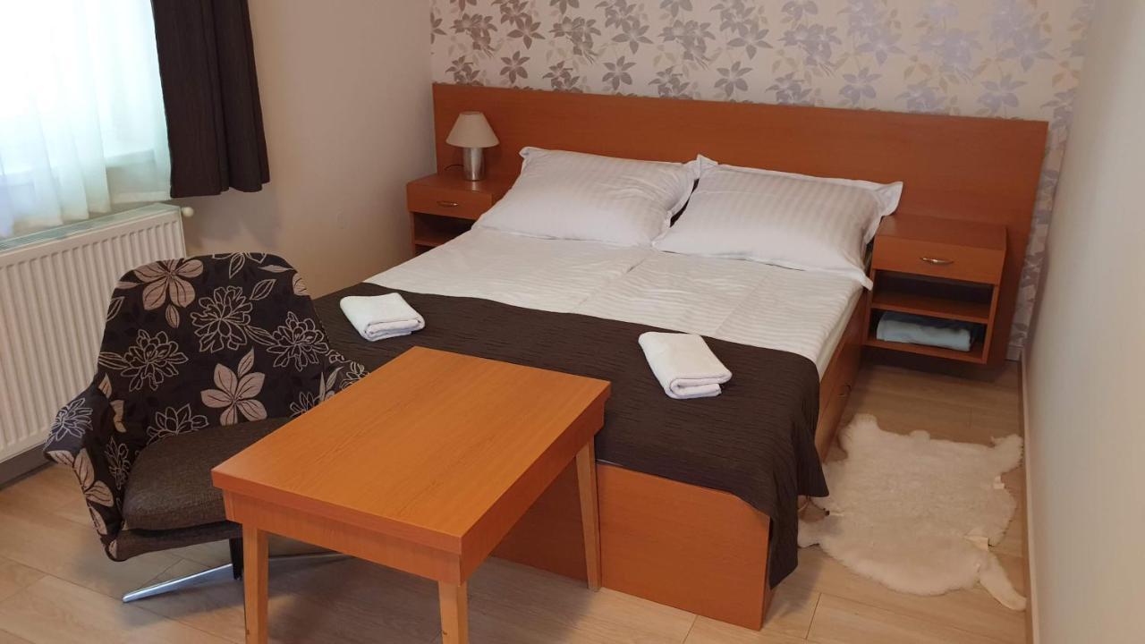 Keller Apartmanok Hajduszoboszlo Luaran gambar