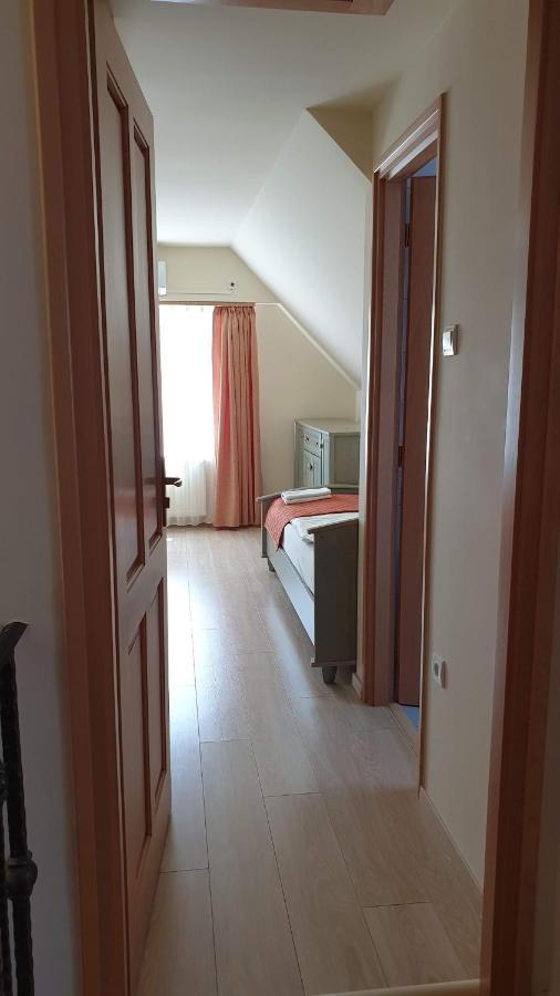 Keller Apartmanok Hajduszoboszlo Luaran gambar