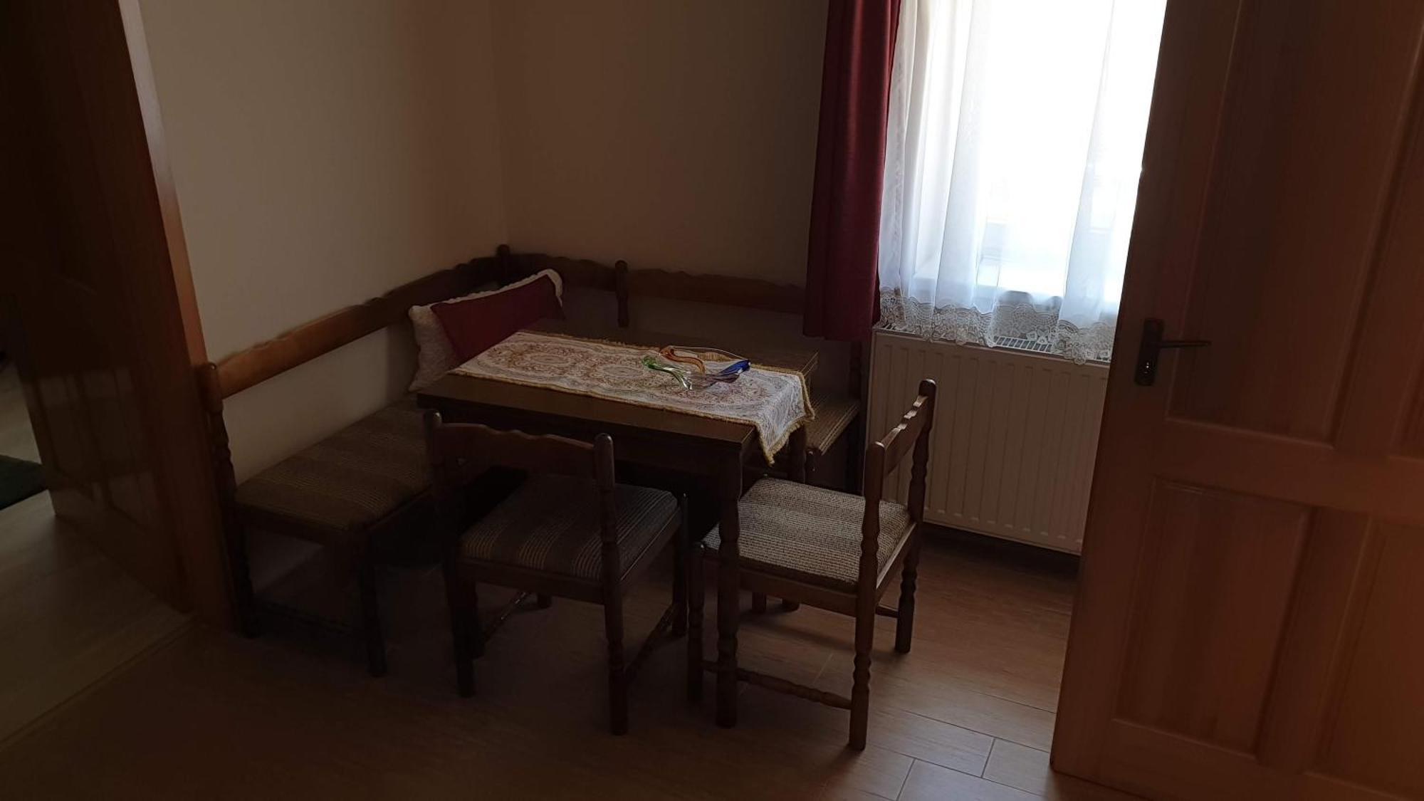 Keller Apartmanok Hajduszoboszlo Bilik gambar